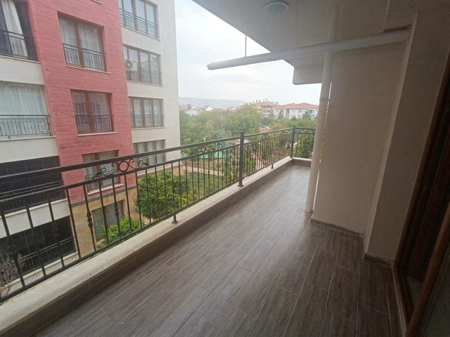 REMAX DOĞU'DAN SÜRSÜRÜ TOKİLERDE ARA KAT GENİŞ 3+1 SATILIK DAİRE