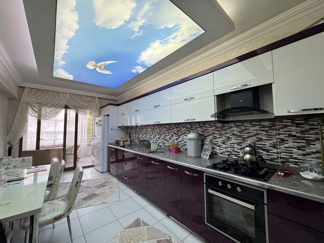 REMAX DOĞU'DAN ÇARŞI MERKEZDE SATILIK GENİŞ LÜX 4+1 DAİRE