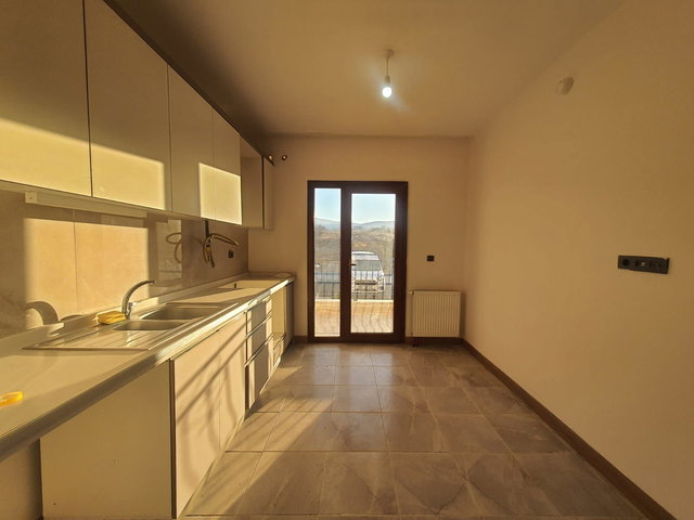 REMAX DOĞU'DAN AŞAĞI DEMİRTAŞ TOKİLERİNDE KİRALIK 3+1