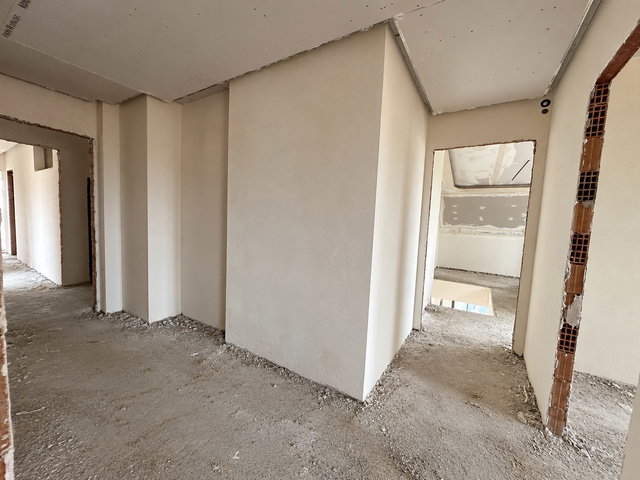 RE/MAX DUYGU ERSÖZDEN KARTALTEPEDE SATILIK 4+1 DUBLEKS