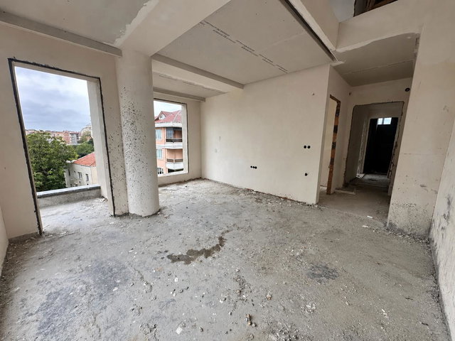 RE/MAX DUYGU ERSÖZDEN KARTALTEPEDE SATILIK 4+1 DUBLEKS