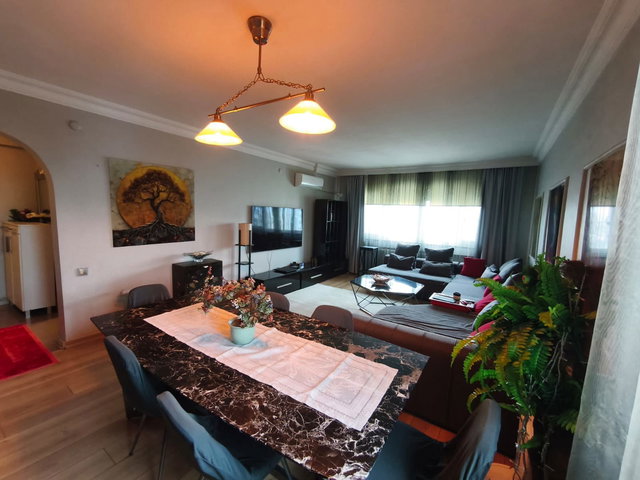REMAX ESRA ÖZKAN'DAN ATAKÖY 9. KISIM’DA 3+1