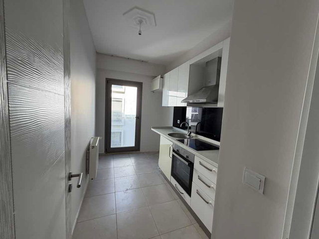 REMAX ARMA’DAN TORBALI ESEN 11 SİTESİNDE KİRALIK 2+1 ARA KAT DAİRE
