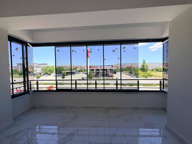REMAX DOĞU PROTOKOL YOLUNDA GELİŞEN LOKASYONDA SATILIK SIFIR 2+1