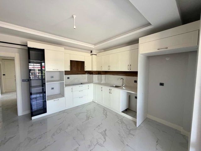 REMAX DOĞU PROTOKOL YOLUNDA GELİŞEN LOKASYONDA SATILIK SIFIR 2+1