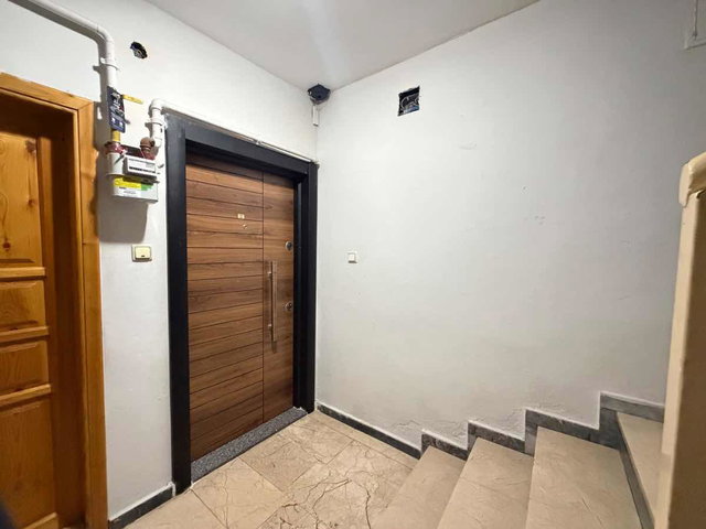 KALKINMA MAHALLESİNDE ÜNİVERSİTEYE YAKIN 3+1 SATILIK DAİRE