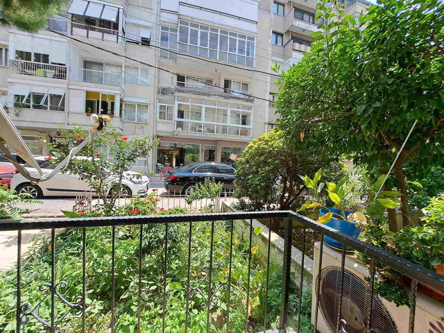 KARŞIYAKA AKSOY'DA KİRALIK 2+1 DAİRE