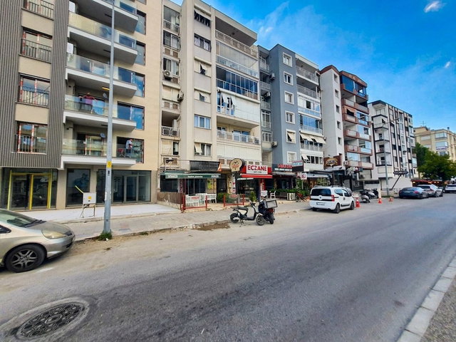 BOSTANLI' DA KOMPLE YENİLENMİŞ 3+1 KİRALIK DAİRE