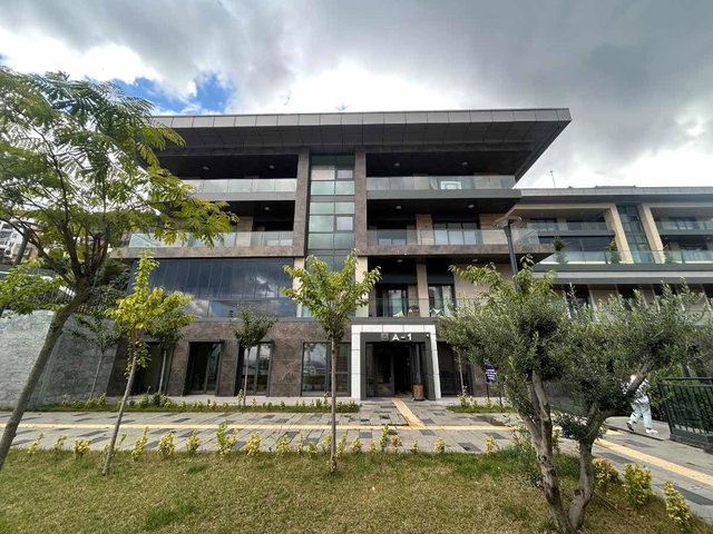 TRABZON ORTAHİSAR ÇÖMLEKÇİ’DE TOKİ’DE 4+1 | 167 M² NET | 4 CEPHE |  KİRALIK DAİRE