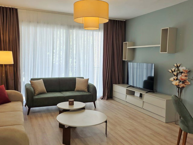 GİRNE’DE DENİZE YAKIN SATILIK 2+1 DAİRE