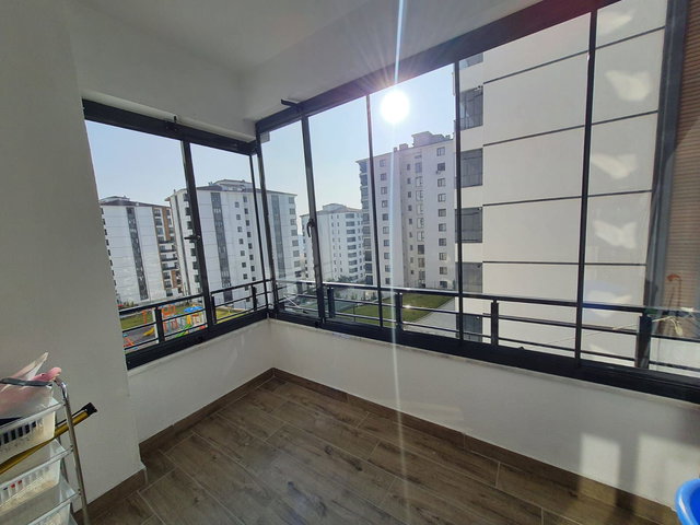 REMAX DOĞUDAN ÇAYDAÇIRA'DA ÇEÇEN TOWERS SATILIK TERTEMİZ 4+1
