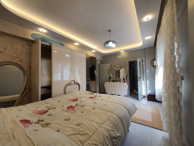 REMAX DOĞUDAN ÇAYDAÇIRA'DA ÇEÇEN TOWERS SATILIK TERTEMİZ 4+1