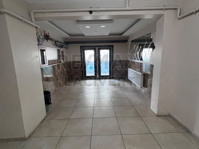 RE/MAX LACİVERT'TEN HİLALKENT'TE KİRALIK 3+1 DAİRE