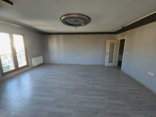 RE/MAX DREAM'DEN KÖRFEZ T.ÇİFTLİK MERKEZDE 4+1 SATILIK DUBLEX