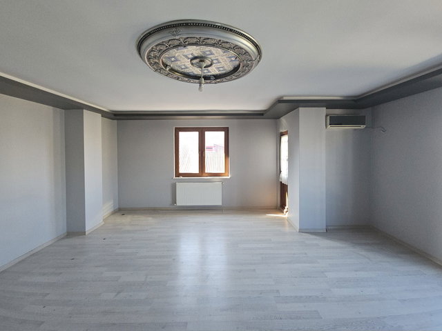RE/MAX DREAM'DEN KÖRFEZ T.ÇİFTLİK MERKEZDE 4+1 SATILIK DUBLEX