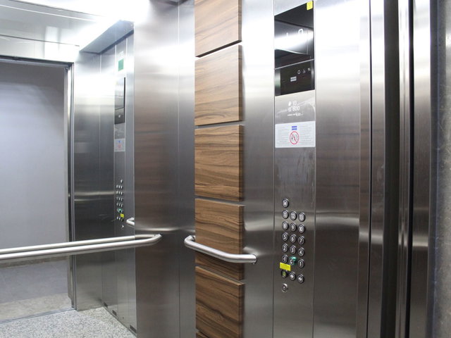 ARMADA CADDE GÜNEY CEPHE SATILIK 3+1 DAİRE