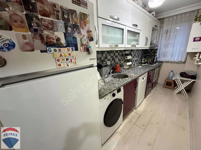 MAHMUTBEYDE, BALKONLU 1.KATTA, 2+1 SATILIK FIRSAT DAİRE VİDEOLU