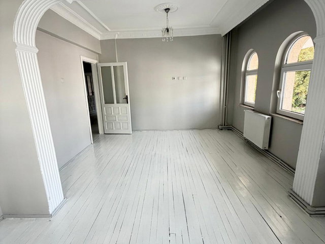 REMAX İLKE'DEN KÖŞK MAHALLESİ'NDE 2+1 KİRALIK DAİRE