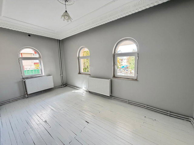 REMAX İLKE'DEN KÖŞK MAHALLESİ'NDE 2+1 KİRALIK DAİRE