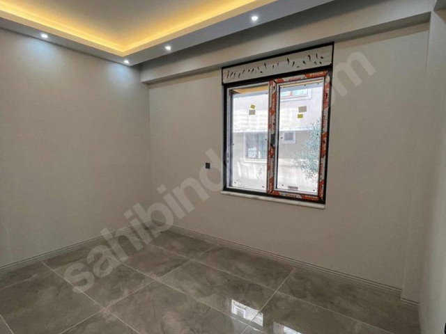 RE/MAX ŞEHİR'DEN ÇİFTLİKKÖY SAHİL MAHALLESİNDE 2+1 KİRALIK DAİRE