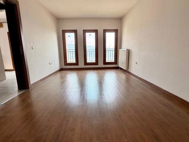 İZMİT SEPETÇİ TOKİ KONUTLARINDA GÖL MANZARALI 2+1 KİRALIK DAİRE