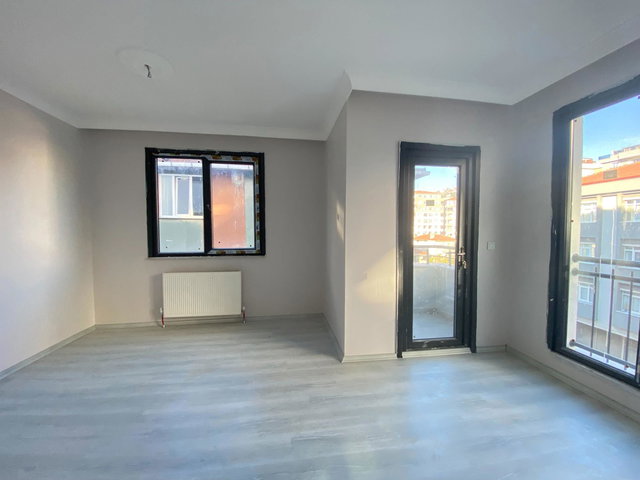 SATILIK 2+1 DAİRE SIFIR BİNADA OTOPARKLI MALTEPE/ZÜMRÜTEVLER