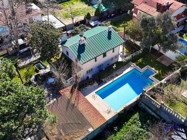 DRAGOSTA 1.070 M²ARSA İÇİNDE DENİZ MANZARALI MÜSTAKİL VİLLA