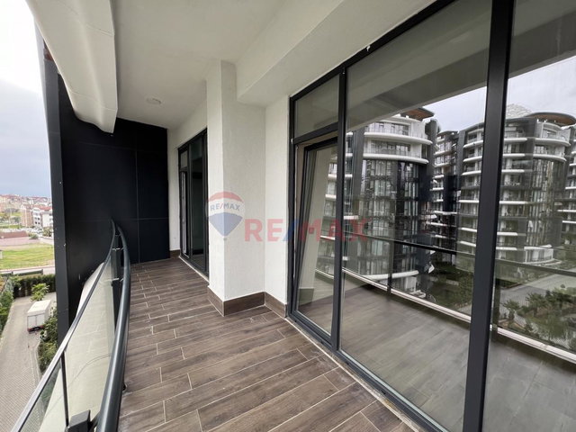 KOCAELİ ÇAYIROVA ZERAY MEVA ANADOLU SİTESİNDE 1+1 KİRALIK