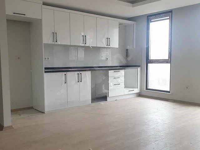 SANCAKTEPE YUNUS EMRE MAH. YENİ BİNADA BOŞ SATILIK 2+1 DAİRE