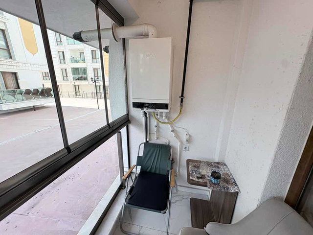 ÇORLU’DA 2+1 EŞYALI KİRALIK DAİRE | 3 BANYO, BALKON, DOĞALGAZ KOMBİ
