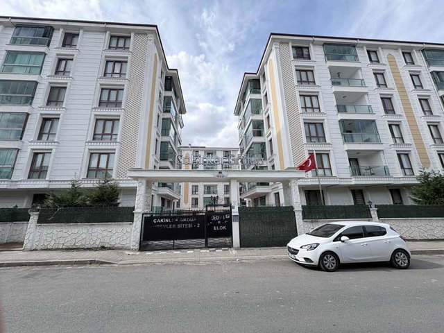 ÇORLU’DA 2+1 EŞYALI KİRALIK DAİRE | 3 BANYO, BALKON, DOĞALGAZ KOMBİ