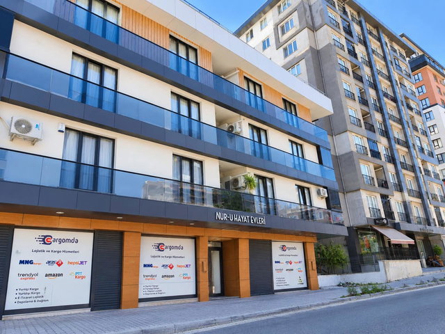 HALKALI MERKEZ MAHALLESİNDE SATILIK 2+1 I KISA KATLI I OTOPARKLI