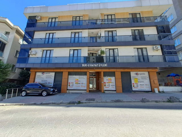 HALKALI MERKEZ MAHALLESİNDE SATILIK 2+1 I KISA KATLI I OTOPARKLI