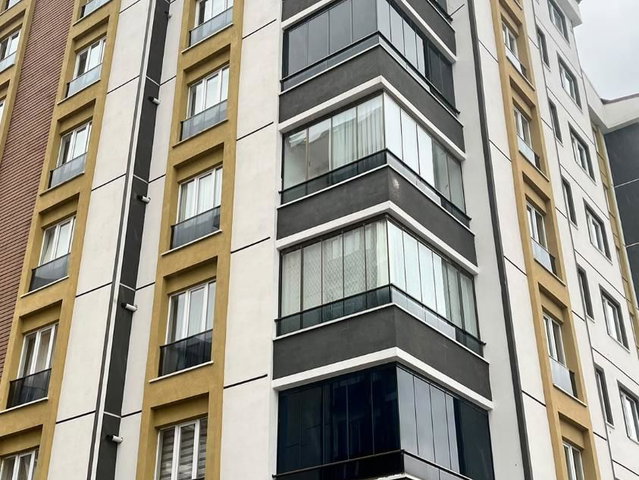 REMAX ARTİS'DEN YILDIZKENT'DE SATILIK 4+1 DAİRE
