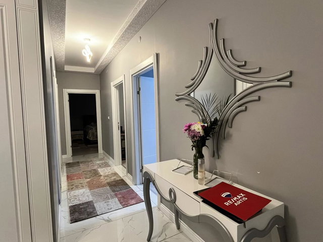 REMAX ARTİS'DEN YILDIZKENT'DE SATILIK 4+1 DAİRE