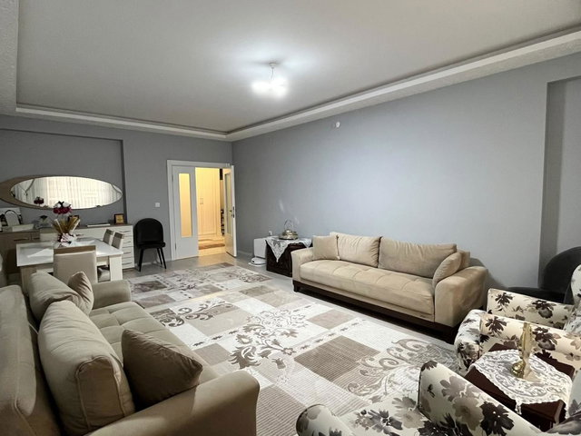 REMAX ARTİS'DEN YILDIZKENT'DE SATILIK 4+1 DAİRE