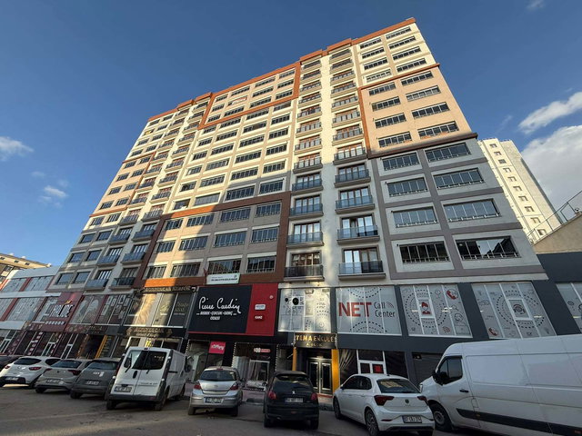 REMAX ARTİS'DEN YONCALIK'DA SATILIK 4+1 DAİRE