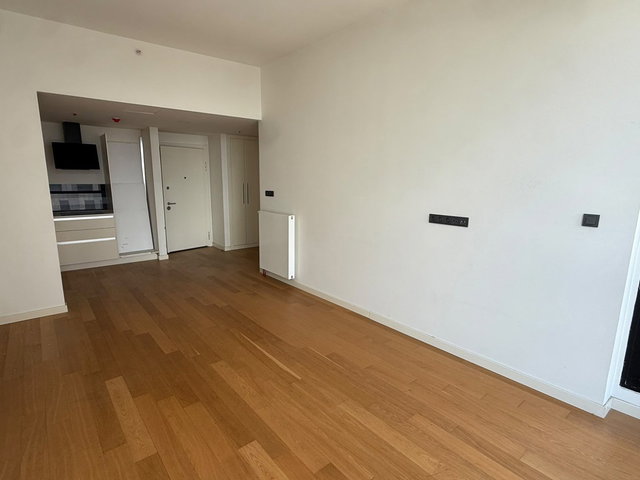 REMAX OLUŞUM'DAN G TOWER RESİDENCE 1.5+1 EŞYASIZ KİRALIK DAİRE