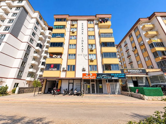 RE/MAX EDE'DEN ÜNİVERSİTEYE YAKIN KONUMDA SATILIK 3+1 DAİRE