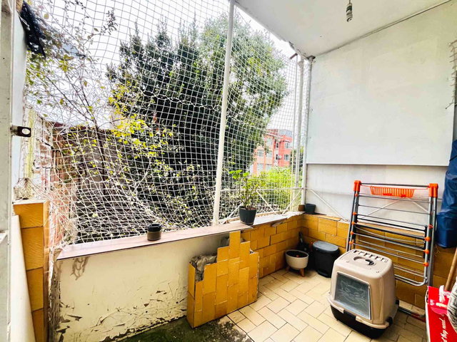 ÜSKÜDAR MURATREİSTE MERKEZİ KONUMDA 1+1 KİRALIK DAİRE