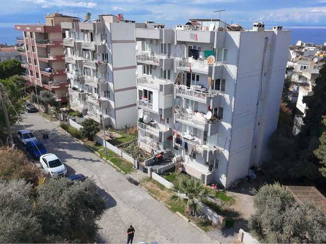 KISMİ DENİZ MANZARALI 2+1 ÇİFT BALKONLU DAİRE