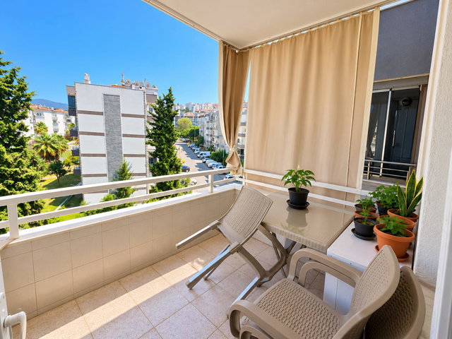 KUŞADASI MERAM SİTESİNDE 2+1 KİRALIK DAİRE