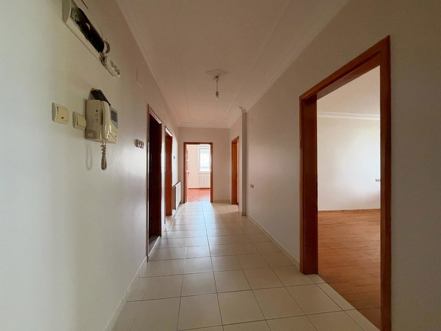 SÖĞÜTLÜ -ANAYOL ÜZERİ- DENİZE 150M MESAFEDE - 3+1 KİRALIK DAİRE