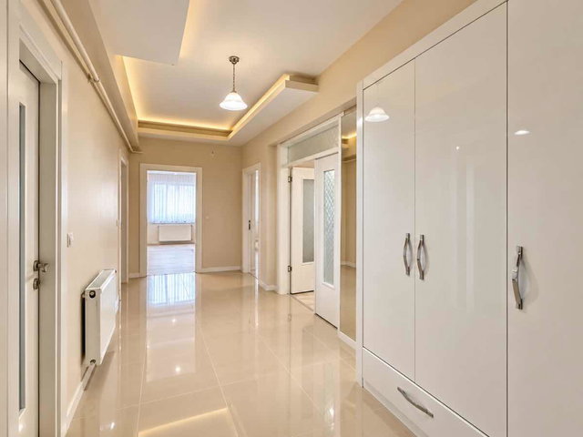 MARMARA LİFE 2'DE C BLOK ARA KAT 200 M² 4+1 ÇAMAŞIR ODALI DAİRE