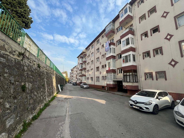 ŞİRİNTEPE EMNİYETÇİLER SİTESİ DENİZ MANZARALI 3+1 SATILIK DAİRE