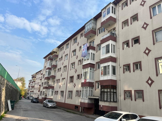 ŞİRİNTEPE EMNİYETÇİLER SİTESİ DENİZ MANZARALI 3+1 SATILIK DAİRE
