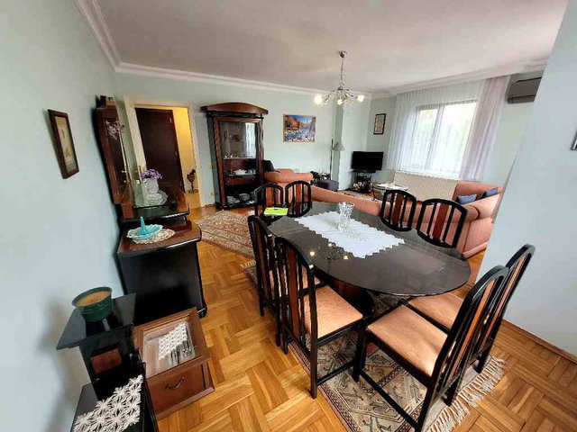 ÇEKMEKÖY GÖL KONAKLARİ SATILIK 3+1 BUTİK SITE GENIŞ DAIRE