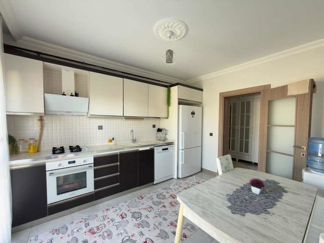 REMAX DOĞU GÜNEYKENT 112 KARŞISI 3+1 D BLOK SATILIK DAİRE
