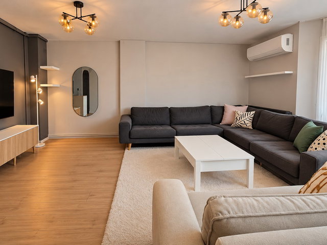POLİGON METRO DURAĞINA 200 M. MESAFEDE SATILIK 3+1 DAİRE