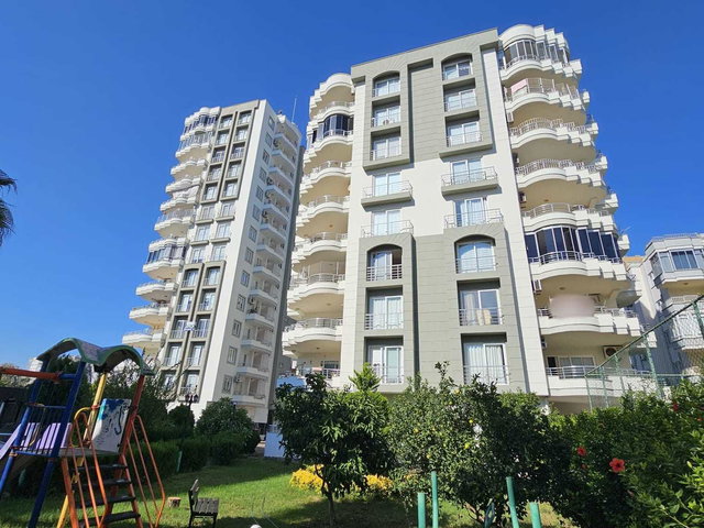 REMAX PALM'DEN AKDENİZ PLAZA 2 SİT.'DE DENİZ MANZARALI KİRALIK